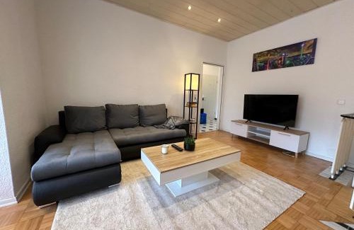 Untermeiderich Apartment | schön wohnen ! Netflix Nespresso Küche Parkplatz Garten
