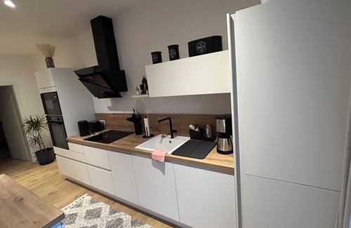 Kurrenberg Apartment | Schöne Aussicht vacation apartment - Modern apartment with Moselle and castle views