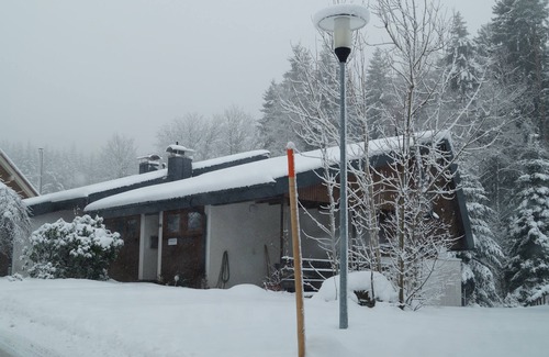 Hinterzarten Condo | Schöne Ferienwohnung mit Exkl. Sauna und Garten