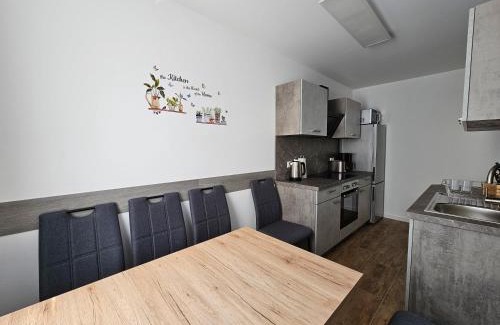 Ilversgehofen Apartment | Schöne große Ferienwohnung 79m2 und 2 Bäder, Zentrumnah, 2OG