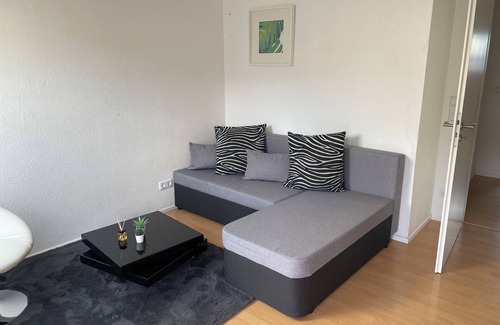 Dillingen Apartment | Schöne Ruhige Wohnung Nahe Saarradweg
