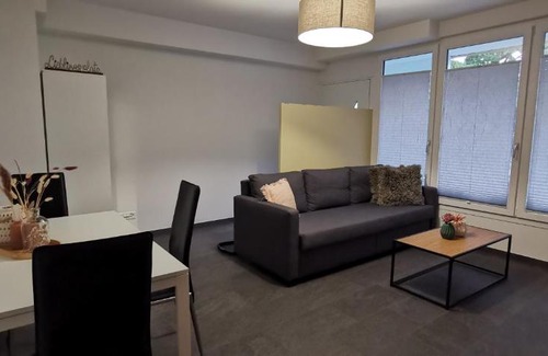 Bilten Apartment | Schöne Unterkunft mit Blick in die Glarner Berge
