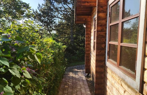 Kramnitse House | Schönes Ferienhaus auf Riesigem Grundstück für 5 Personen