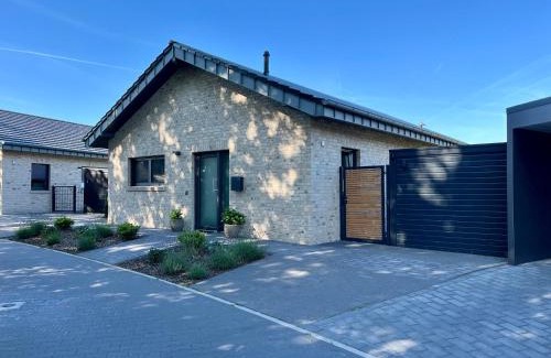 Barssel House | Schönes Ferienhaus mit Sauna am Harkebrügger See in der Nähe von Oldenburg