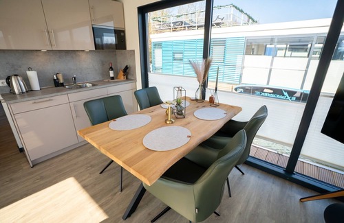 Godelheim Boat Rental | Schönes Hausboot in Höxter
