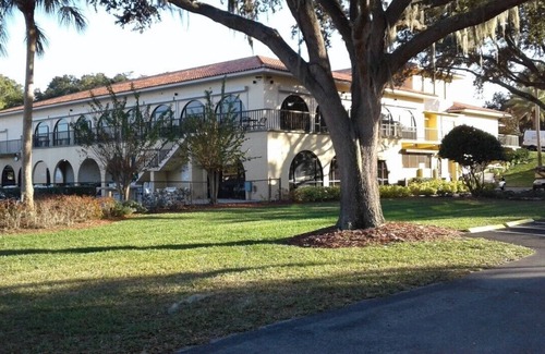 Fussels Corner House | Schalamar Creek, Lakeland , Florida 30 days min, 30 days notice