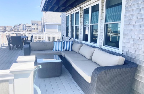 Scituate House | Scituate oceanfront gem; 5BR w/wrap around deck. Perfect for family & friends