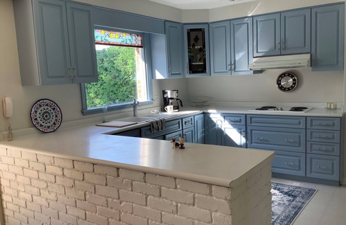 Halton Hills House | Scotch Block - Cottage in the City