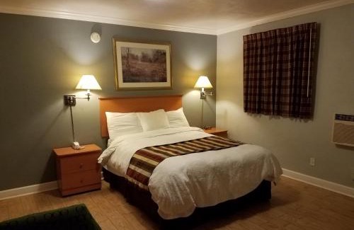 Okeechobee Hotel | Scottish Inn - Okeechobee