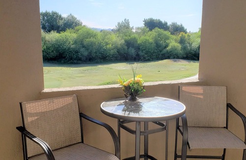 Paradise Valley Village Condo | Scottsdale, AZ - Contemporary condo in the Prime Location of Paradise Valley!