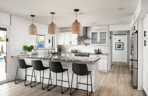 Avant House | Scottsdale Oasis - Heated Pool*, Putting Green & more!