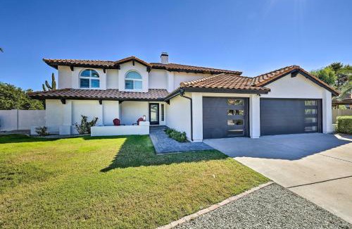 Central Scottsdale House | Scottsdale Oasis with Pool and Putting Green!