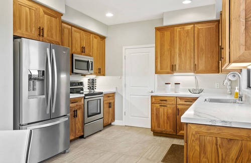 Central Scottsdale House | Scottsdale Ranch: Grand Living w/Guest Villa, Saltwater Pool & Citrus Grove