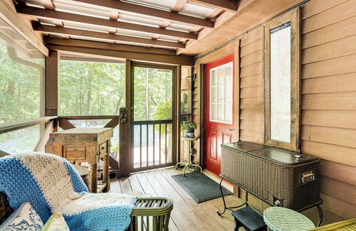 Marble Cabin | Screened Porch, Deck + Mtn Views: Andrews Retreat!