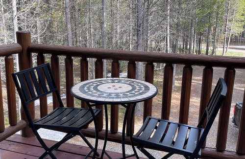 Island Park Cabin | Scruffy Bear Lodge-Bills Island-32mi Yellowstone-Lake Access+Game Room+Fire Pit!