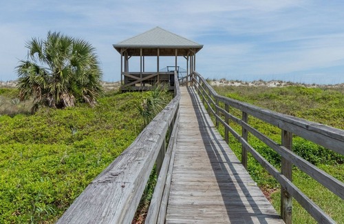 Surfcrest Village Cottage | SCV 5: Stand-Alone Cottage in Ocean-Front Community with Coastal Chic Vibes