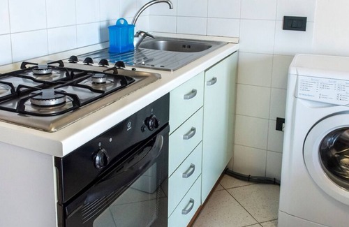 Senigallia Apartment | SE002 - Senigallia, seafront one bedroom apartment with beach
