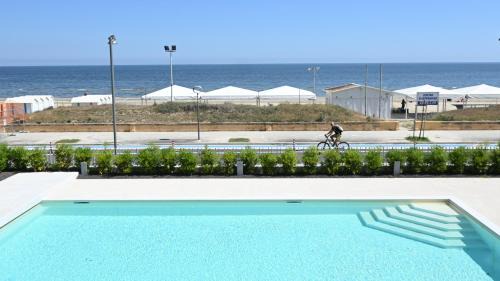 Senigallia Apartment | SE125 - Senigallia, esclusivo trilocale fronte mare con piscina