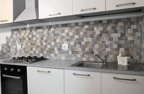Senigallia Apartment | SE146 – two-room apartment with terrace a stone's throw from the sea