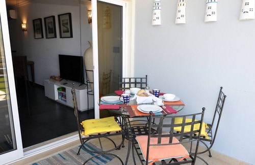 Alvor Apartment | Sea and Pool at Vila da Praia - Near the beach and very close to Alvor villag