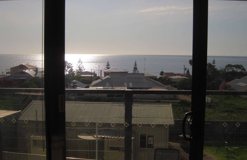 Port Vincent House | Sea-Breaze - An Oasis For The Whole Family