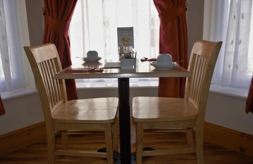 Douglas Bed & Breakfast | Sea Breeze Guest House