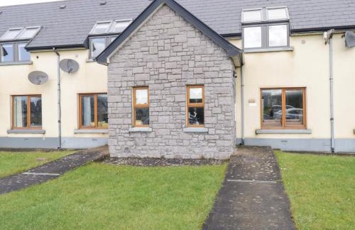 Enniscrone House | Sea Breeze Holiday Home