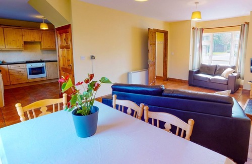Dunmore East House | Sea Cliff by Interhome