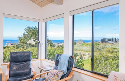 Sea Ranch House | Sea Drifter – Stunning, Pet Friendly Home in Desirable Sea Ranch w/Hot Tub