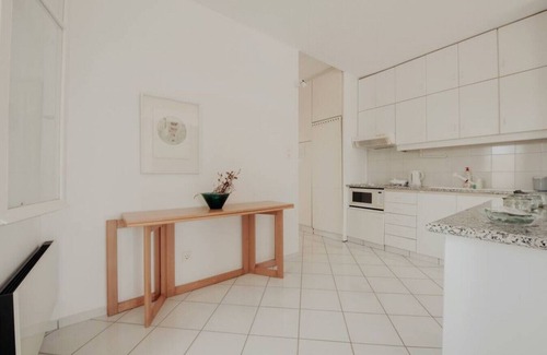 Lavreotiki Apartment | Sea-Front House with private beach, Sounio