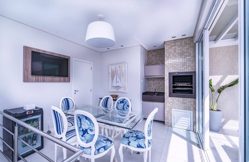 Mariscal Apartment | Sea Front Duplex with Hydromassage