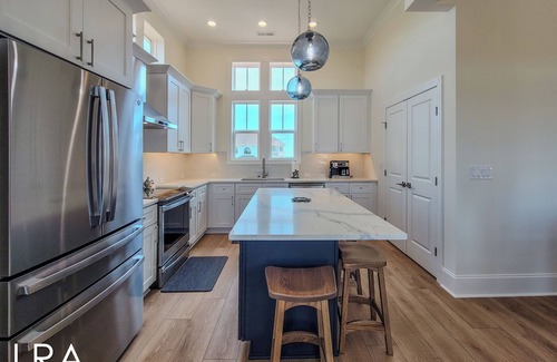Ocean Sound Village House | Sea Glass Half Full – New! Beach Fun & Sunsets