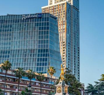 New Boulevard Apartment | Sea Heights - Enchanting Views of the Sea and Mountains