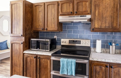 Cleone House | Sea La Vie - At the entrance to MacKerricher State Park and is in walking distance