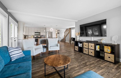 Beaubassin East House | Sea La Vie- Ocean View Vacation Home