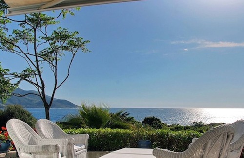 Calcatoggio Villa | SEA, MOUNTAIN, GARDEN VIEW, CHARMING VILLA, contemporary style, 8 pers.