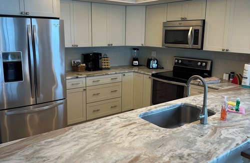 North Redington Beach Condo | Sea Oats #401 - Beautiful 2 Bed/2 Bath Ocean Front Corner Unit - Prime Location!