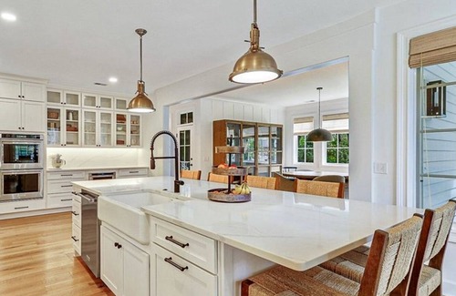 Sea Pines House | Sea Pines 5-bedroom home - Private Heated Pool/Spa, Screened Porch, Sleeps 14.