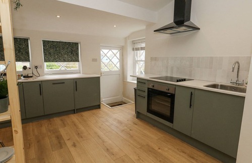Langton Matravers Cottage | SEA PINK STUDIO, pet friendly in Langton Matravers