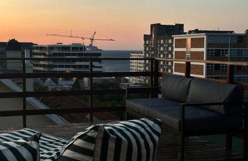 Three Anchor Bay Apartment | Sea Point Open, Large & Romantic 1 Bed Apt