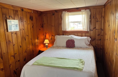 Phippsburg Cottage | Sea Rose Cottage - on Popham Beach!