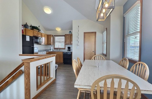 Buxton Cottage | Sea Star- Ocean Views- Steps to Beach- Community Pool