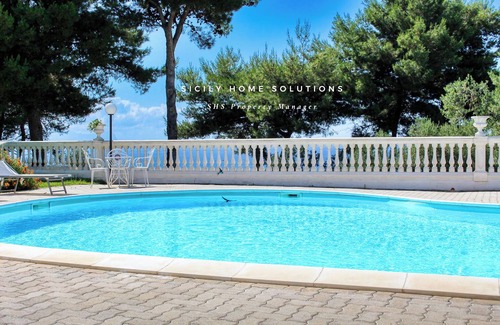 Trappeto Cottage | Sea Sweet Relaxation with view cottage with pool by Sicily home Solutions