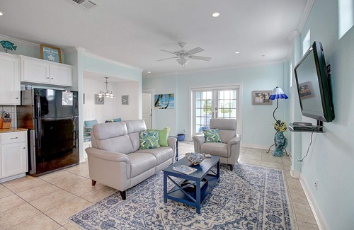 Sand Point Apartment | Sea the View Casita with ADA access