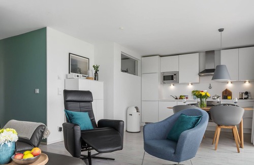 Olpenitz Apartment | Sea view - 1st row on the water, terrace, ground floor, sauna, bathtub, electric grill