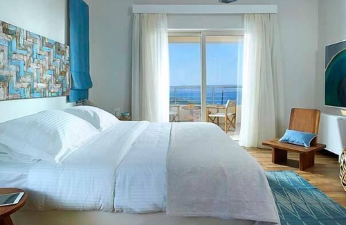 Kokkinon Khorion Villa | Sea View 3 bedroom villa with a private pool
