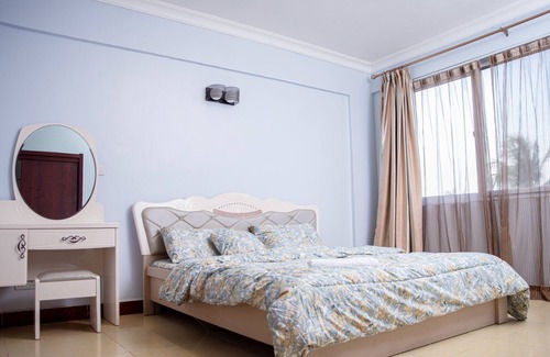 Msasani Peninsula Apartment | Sea view 4 bedrooms with pool and gym - Browseyamu homes