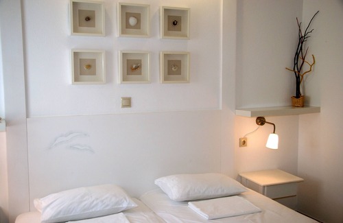 Irakleia Apartment | Sea view 5 min from the beach