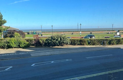 Felixstowe Apartment | Sea View Apartment 50m From the Beach in the Lovely Seaside Town of Felixstowe