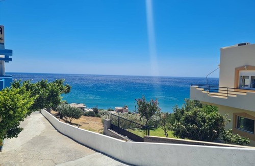 Kastri Apartment | Sea view apartments in the heart of the fishing village Kastri/Keratokampos